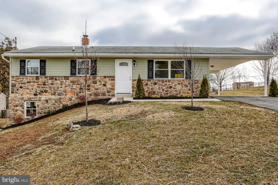 1859 Spring Road Carlisle, PA 17013 - Photo 2 of 25 Gallery Image 2
