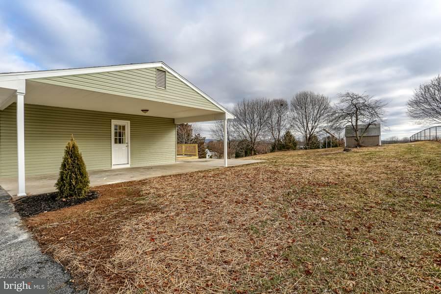 1859 Spring Road Carlisle, PA 17013 - Photo 4 of 25 Gallery Image 4