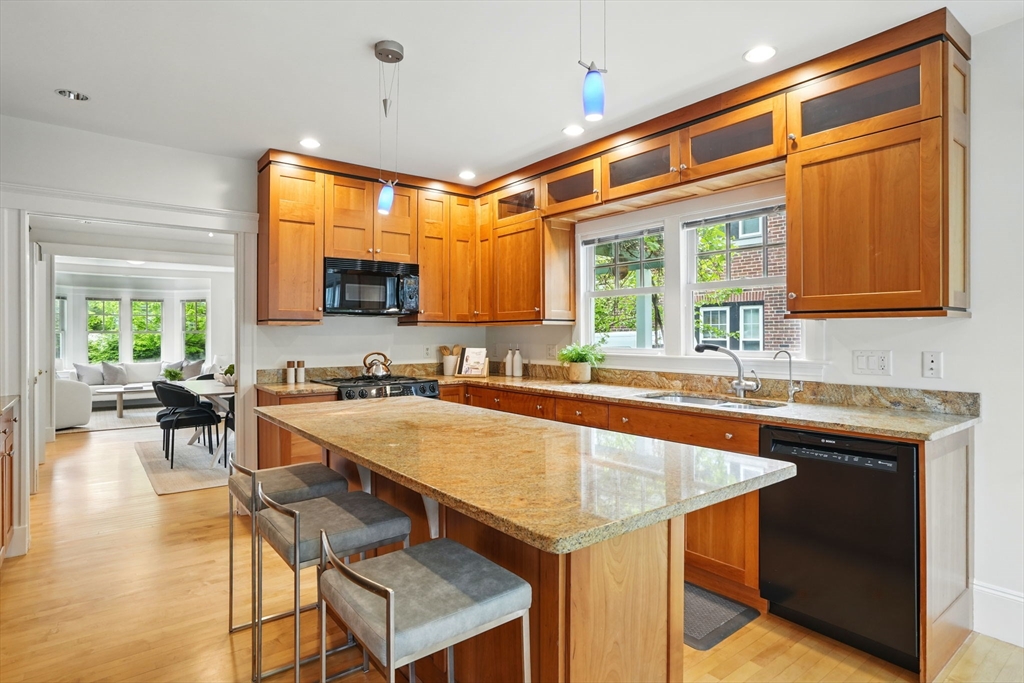 11 Longfellow Road Cambridge, MA 02138 - Photo 8 of 30 Gallery Image 8