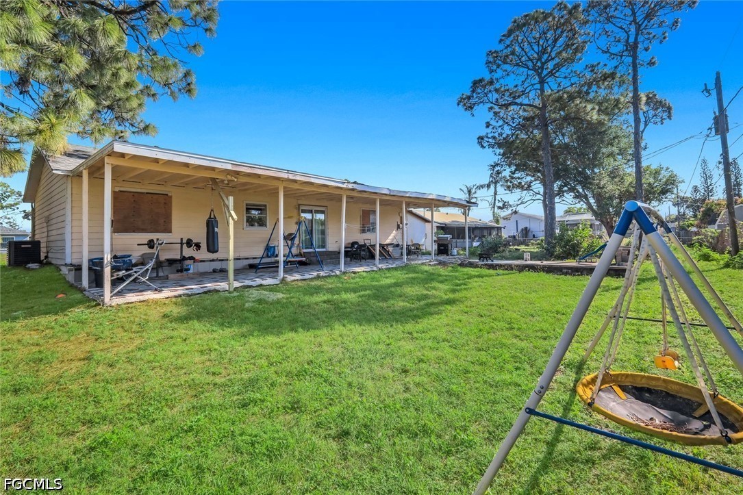 8362 Bamboo Road Fort Myers, FL 33967 - Photo 22 of 24