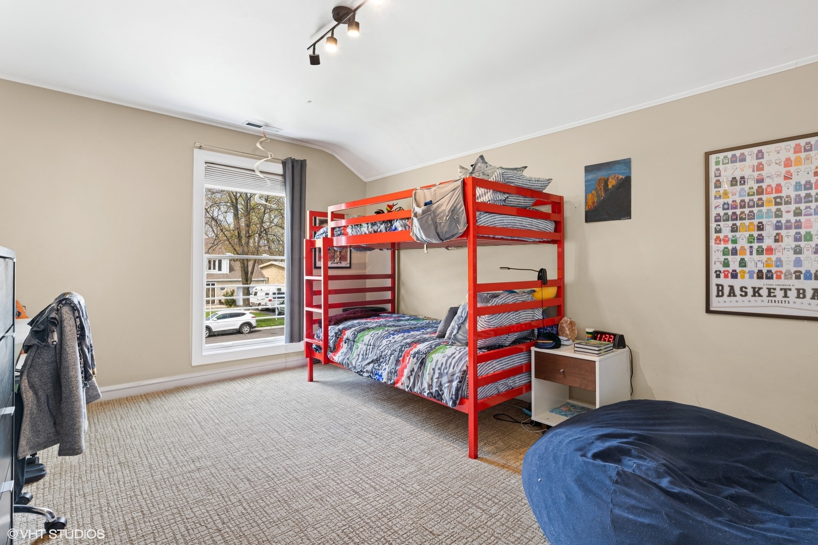 9337 Harding Avenue Evanston, IL 60203 - Photo 16 of 27