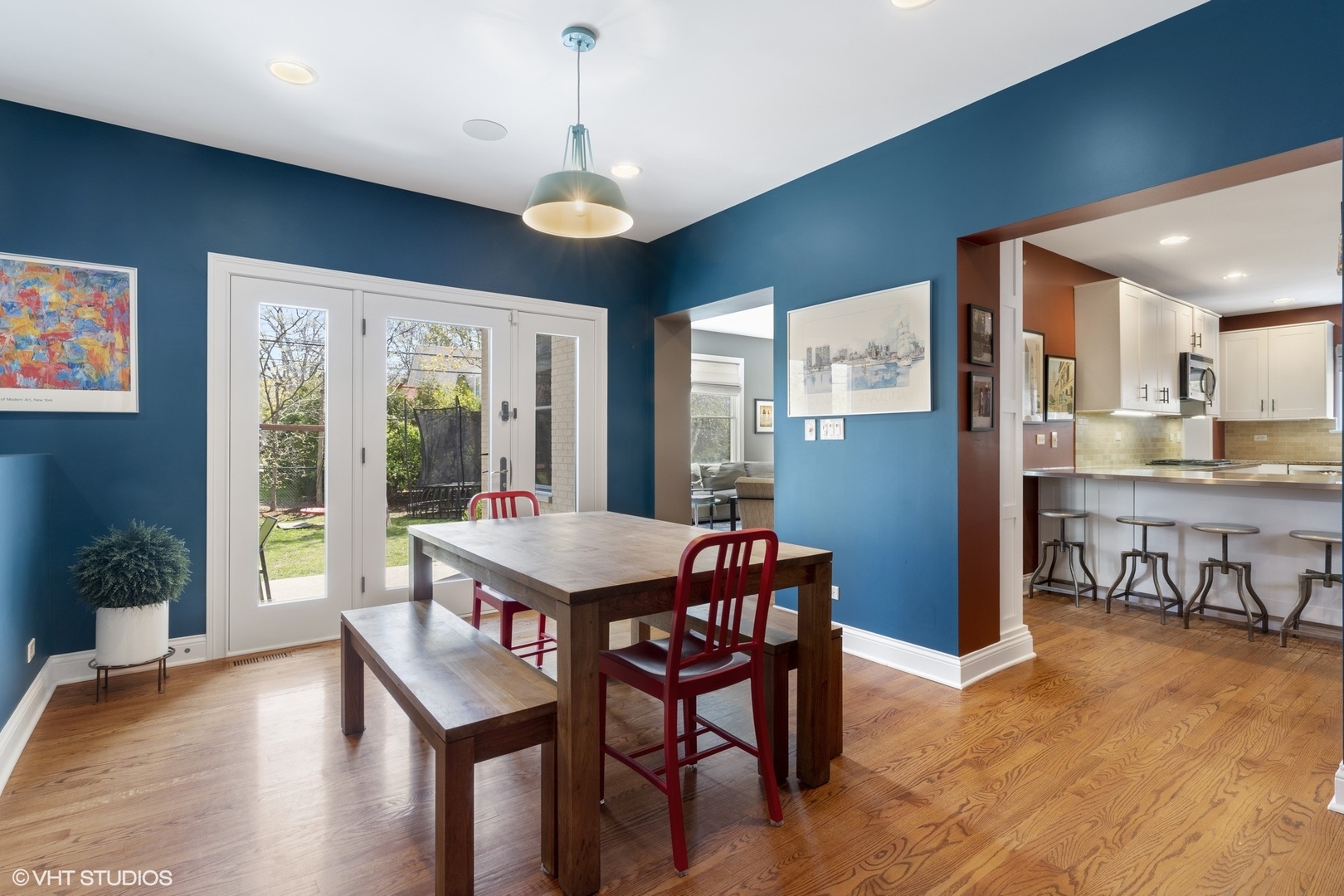 9337 Harding Avenue Evanston, IL 60203 - Photo 6 of 27