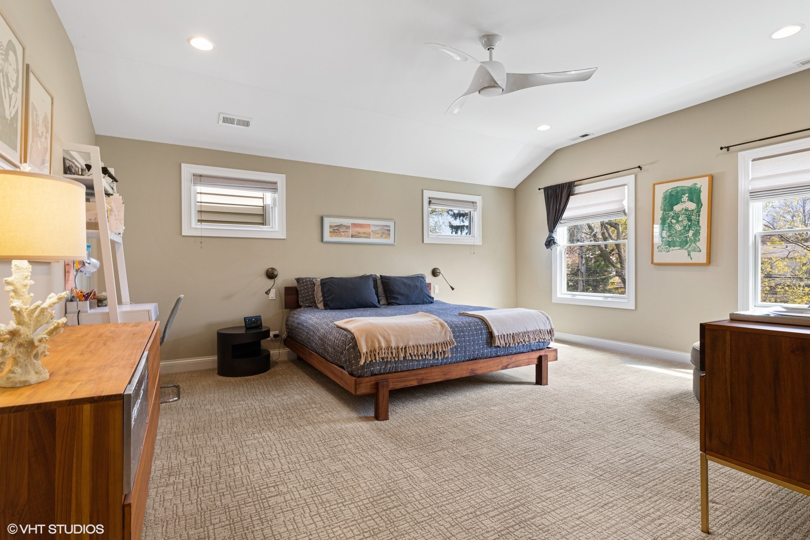9337 Harding Avenue Evanston, IL 60203 - Photo 10 of 27