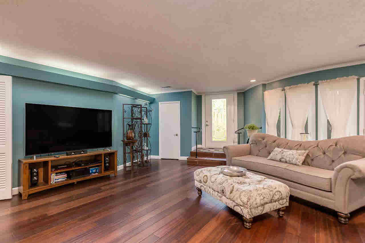 13 Forest Road Rock Island, IL 61201 - Photo 3 of 24 Gallery Image 3