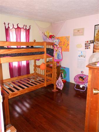 163 Sarty Road Warren, MA 01585 - Photo 8 of 12 Gallery Image 8