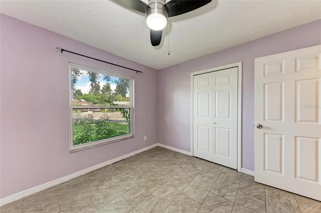 a view of empty room with window