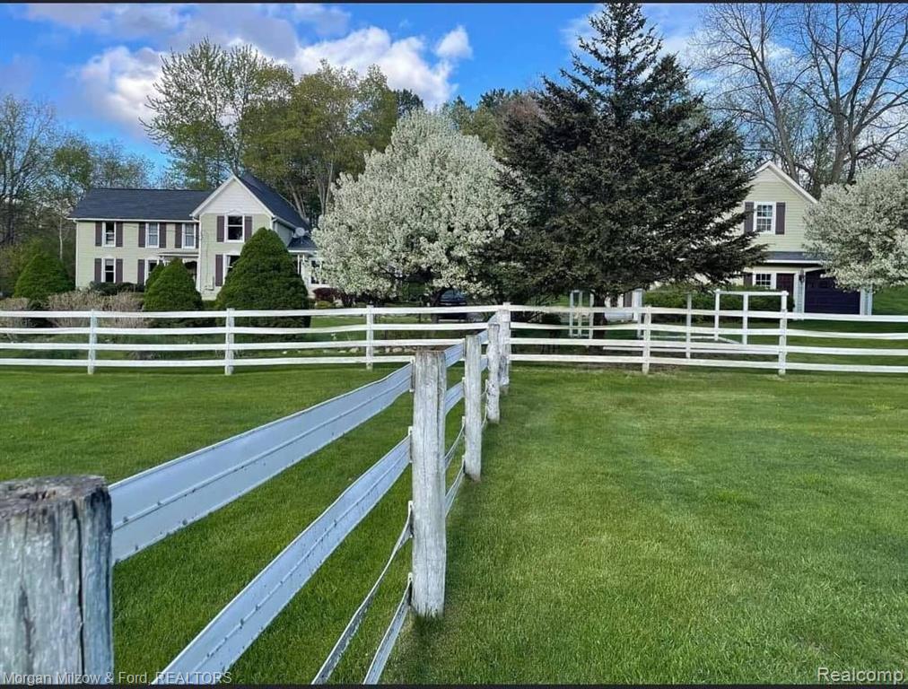 9662 Hadley Road Clarkston, MI 48348 - Photo 43 of 55