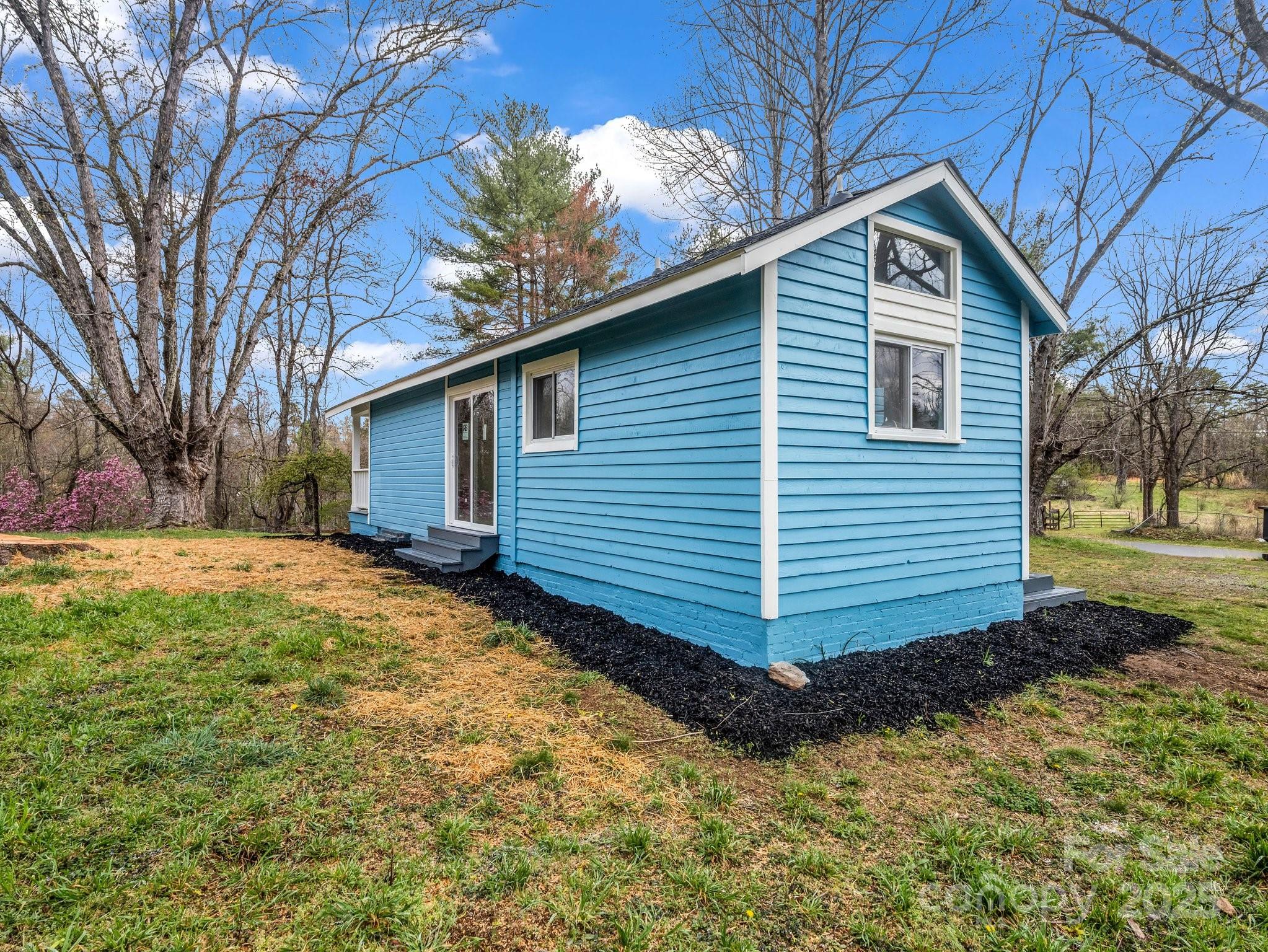 92 Bailey Road Candler, NC 28715 - Photo 23 of 27 Gallery Image 23