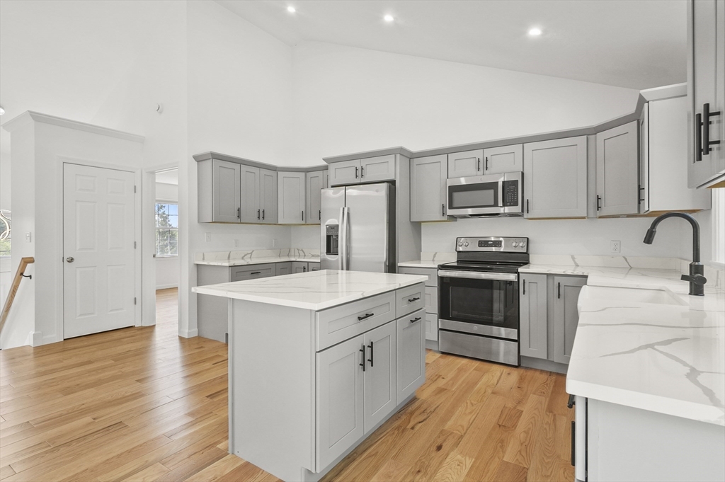 32 Mill Road Dudley, MA 01571 - Photo 4 of 33 Gallery Image 4