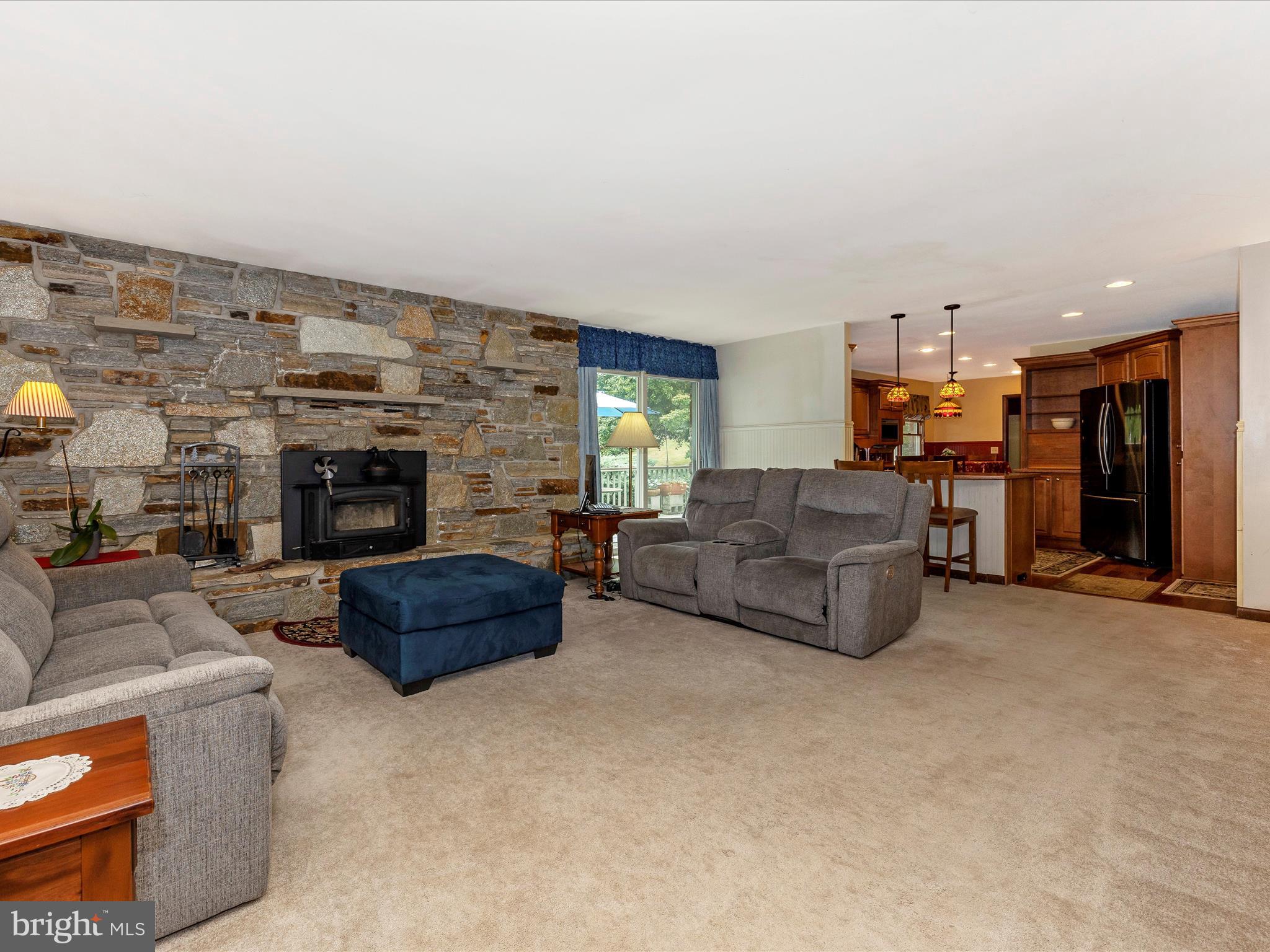 1433 Nicodemus Road New Windsor, MD 21776 - Photo 14 of 56 Living Room
