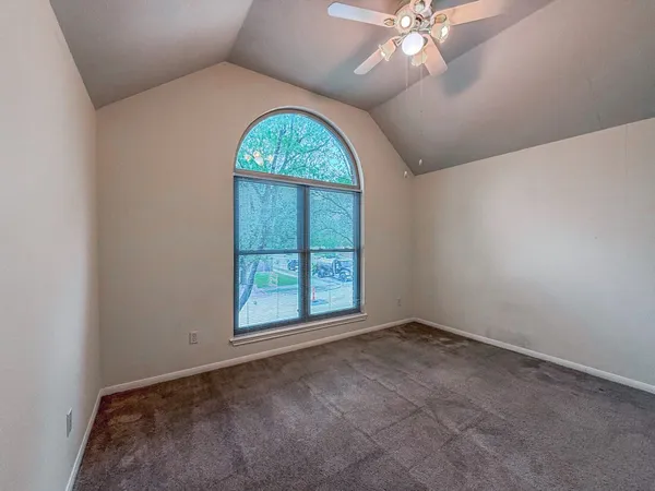 $2,500 | 1215 Fenway Park, Pflugerville, TX 78660