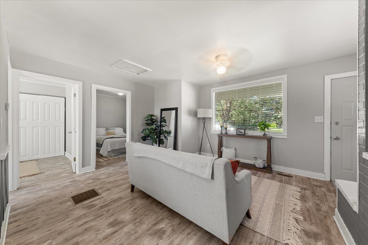908 North Sargent Road Spokane, WA 99212 - Photo 4 of 19 Gallery Image 4
