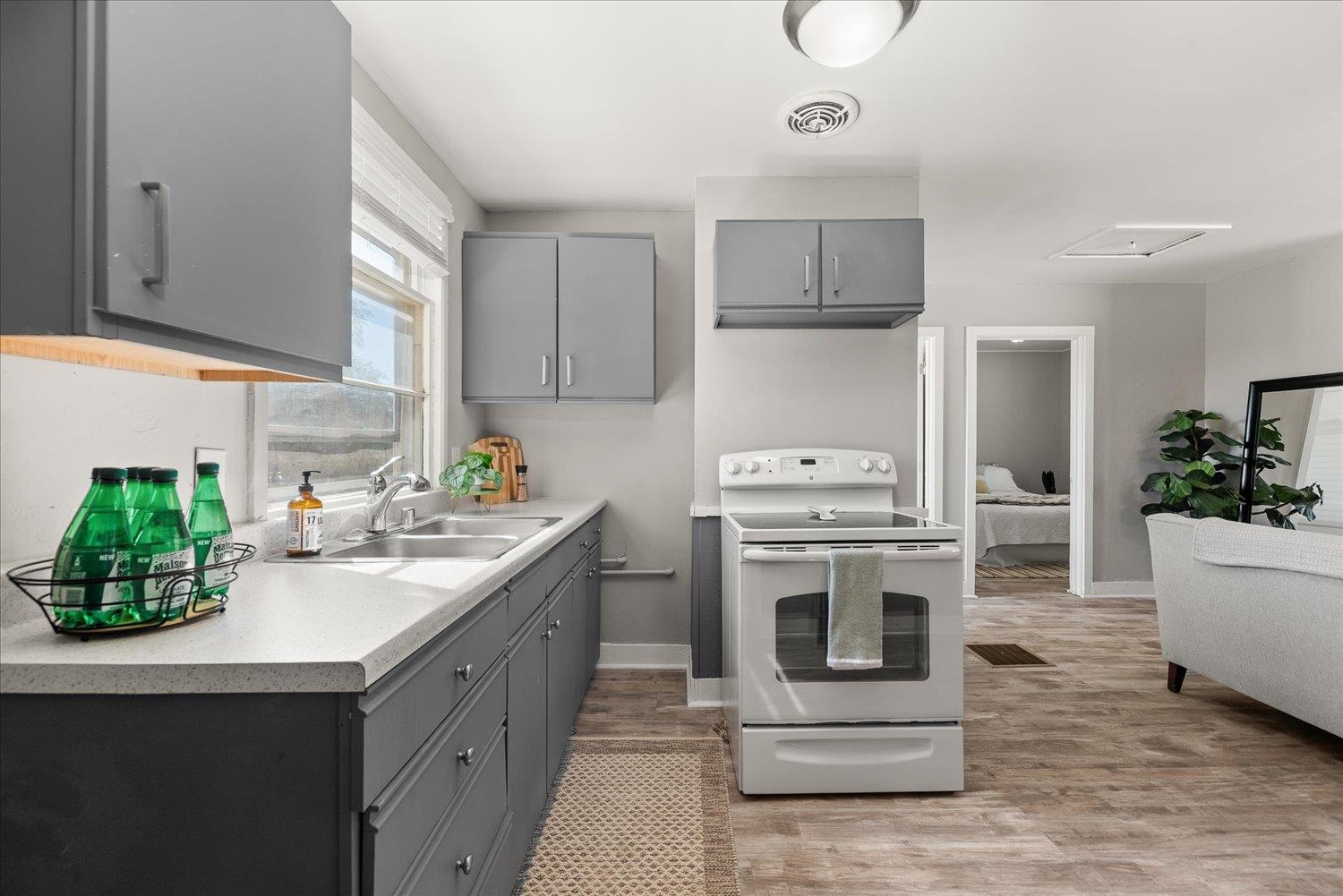 908 North Sargent Road Spokane, WA 99212 - Photo 6 of 19 Gallery Image 6