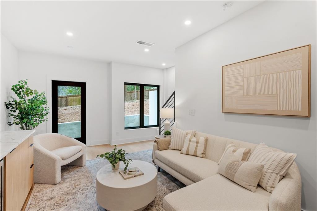 1165 Penny Lane Atlanta, GA 30329 - Photo 19 of 40