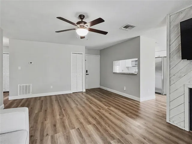 $2,000 | 109 Wild Elm Court, Sanford, FL 32773