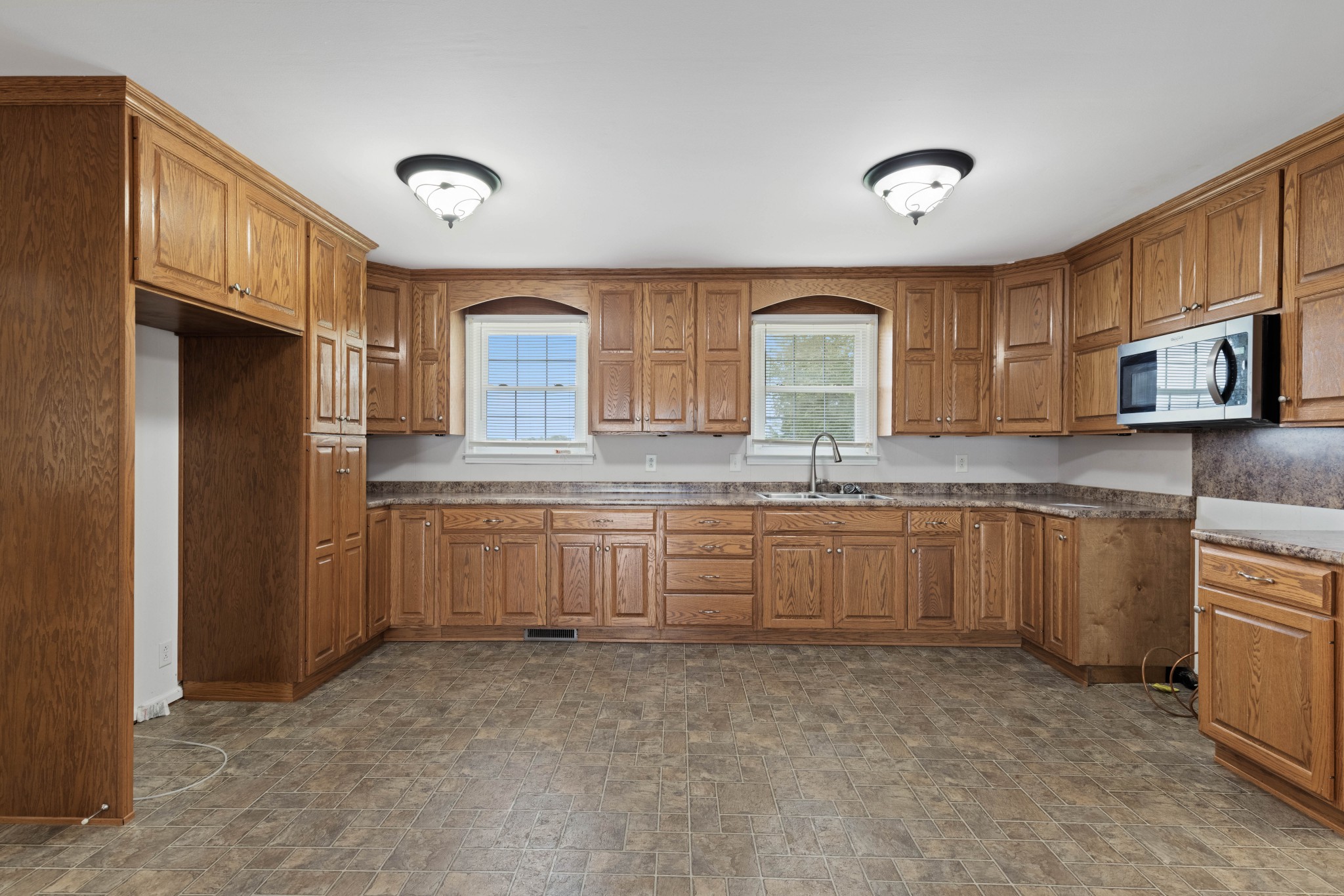 1137 North Stroudsville Road Adams, TN 37010 - Photo 8 of 21 Gallery Image 8