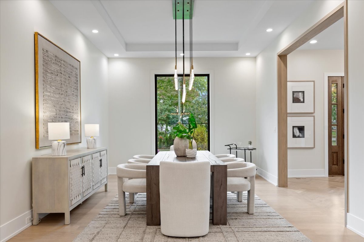 104 South Monroe Street Hinsdale, IL 60521 - Photo 16 of 60