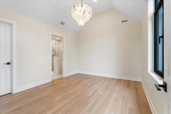 $3,900,000 | 104 South Monroe Street, Hinsdale, IL 60521