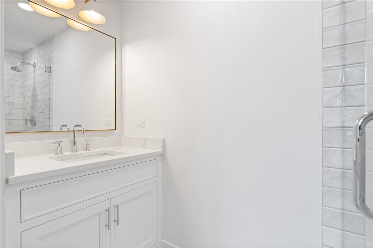 104 South Monroe Street Hinsdale, IL 60521 - Photo 29 of 60