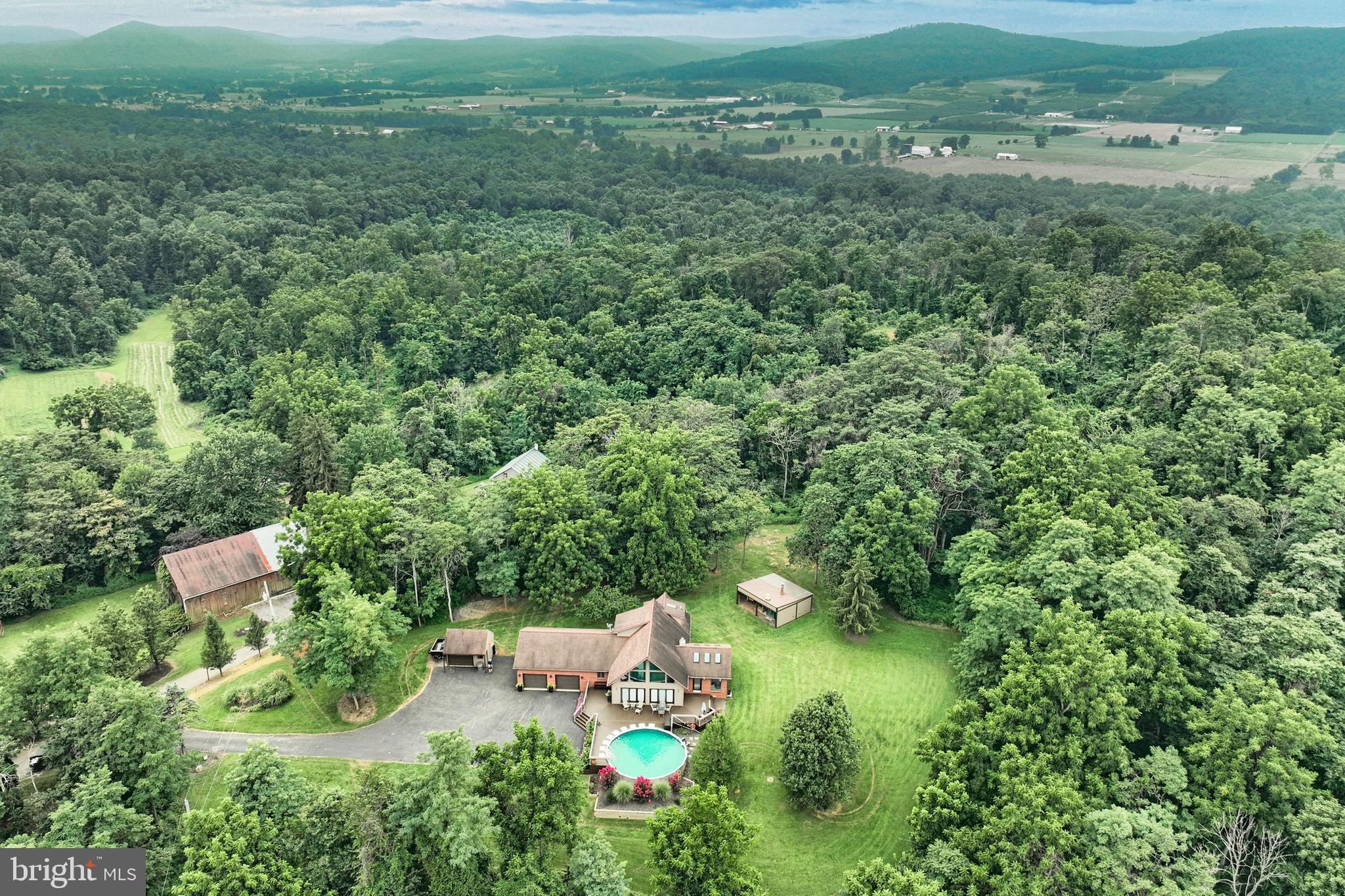 312 Knox Road Gettysburg, PA 17325 - Photo 46 of 50 an aerial view of residential houses with outdoor space and trees