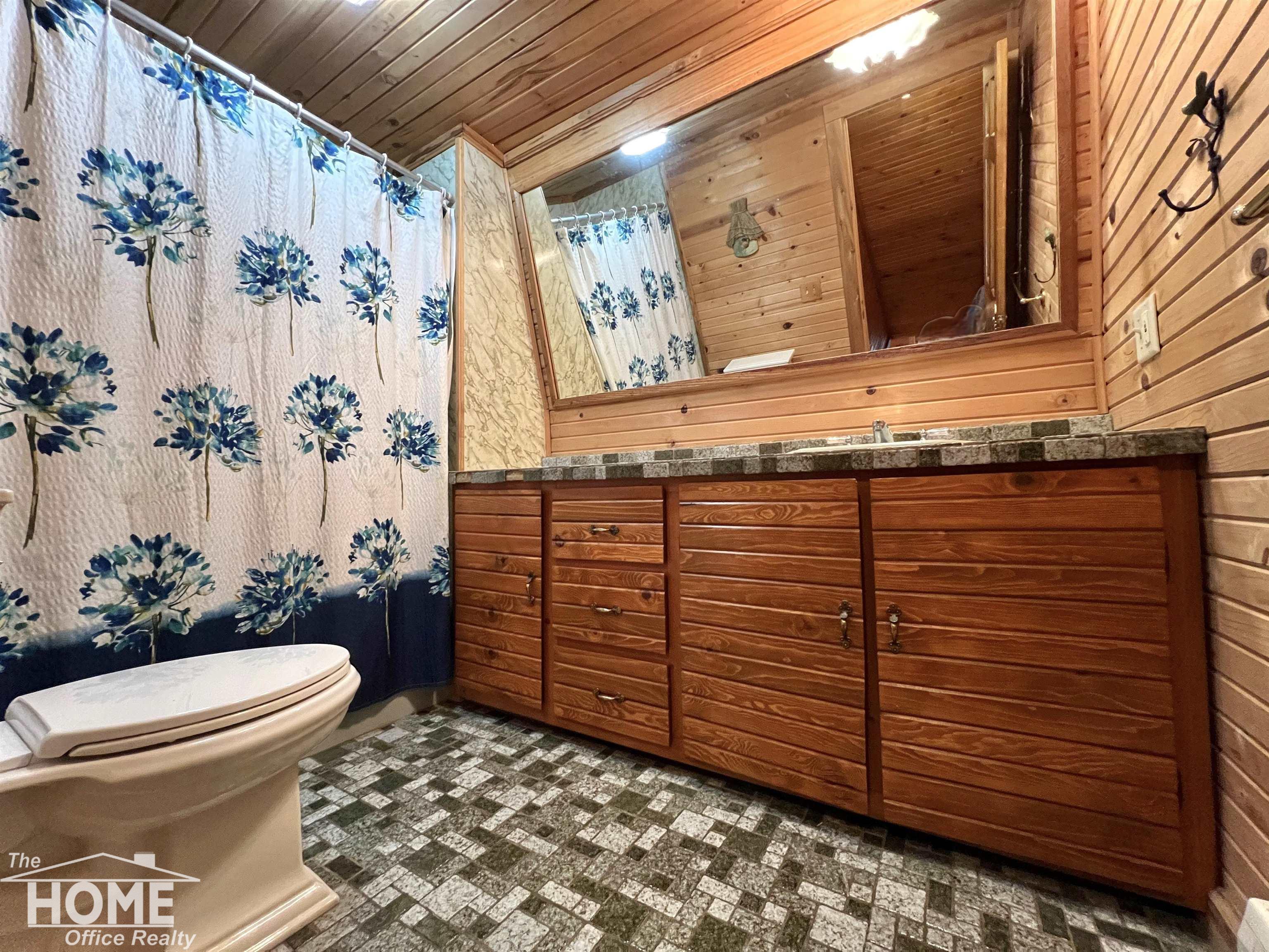10246 Scribner Road Bancroft, MI 48414 - Photo 30 of 87 50157967-27b9e6fd-1441-4493-8660-e88ad8c23ca5.JPG