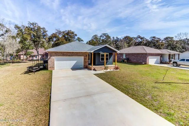$240,000 | 1412 Spruce Street, Ocean Springs, MS 39564