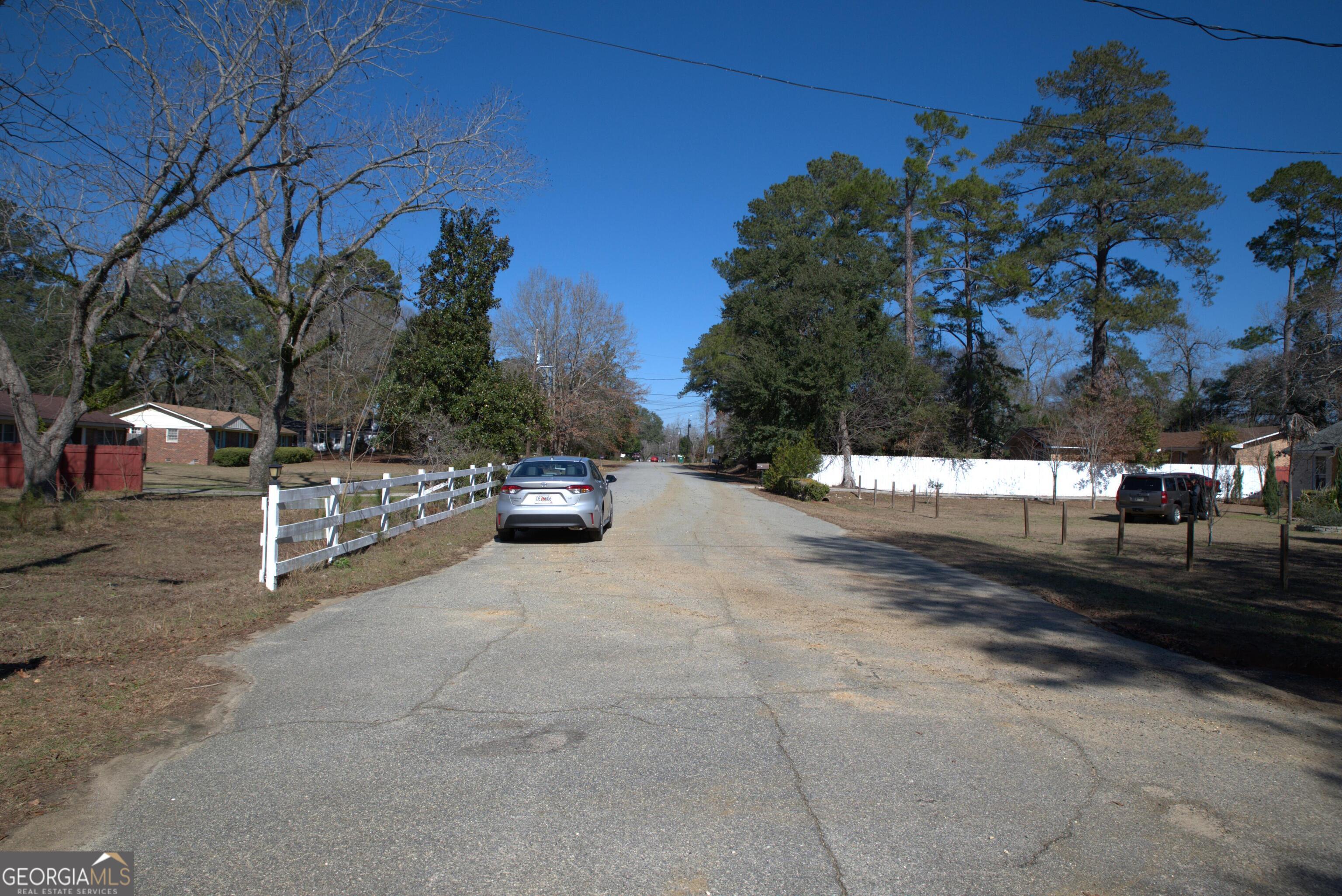 920 Cordele Road Albany, GA 31705 - Photo 2 of 10