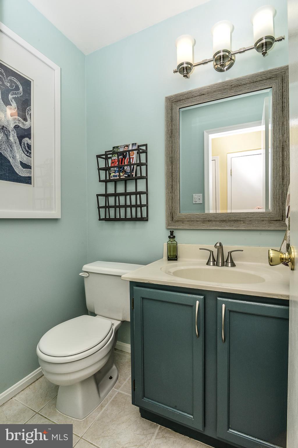 7410 Spring Tree Drive Springfield, VA 22153 - Photo 8 of 34 MAIN HALF BATH