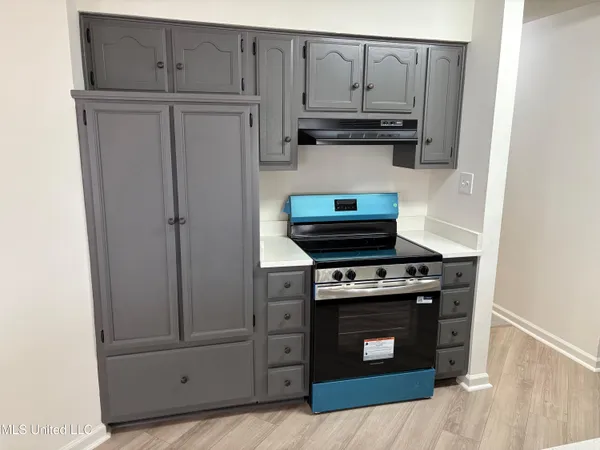 $319,900 | 120 North Parkway Street, Hernando, MS 38632