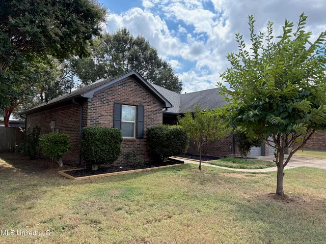 $324,900 | 120 North Parkway Street, Hernando, MS 38632