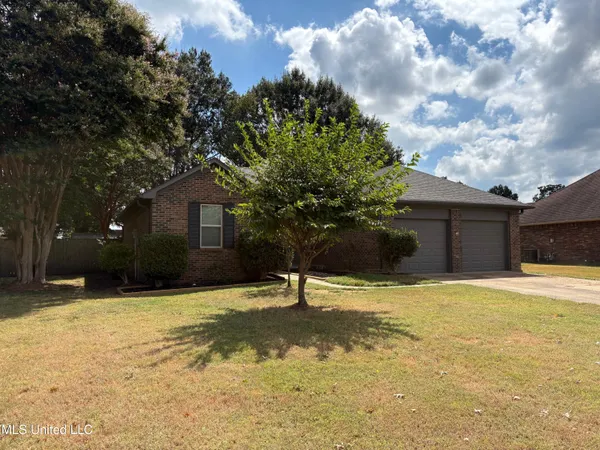 $319,900 | 120 North Parkway Street, Hernando, MS 38632