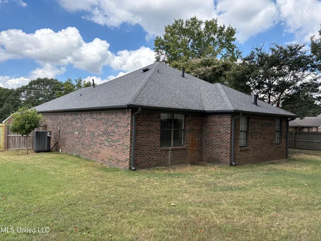 $324,900 | 120 North Parkway Street, Hernando, MS 38632