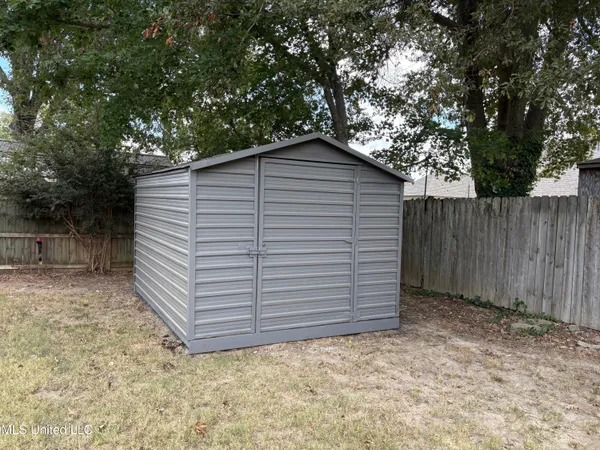 $319,900 | 120 North Parkway Street, Hernando, MS 38632