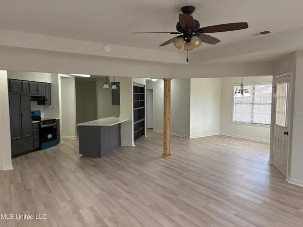 $319,900 | 120 North Parkway Street, Hernando, MS 38632