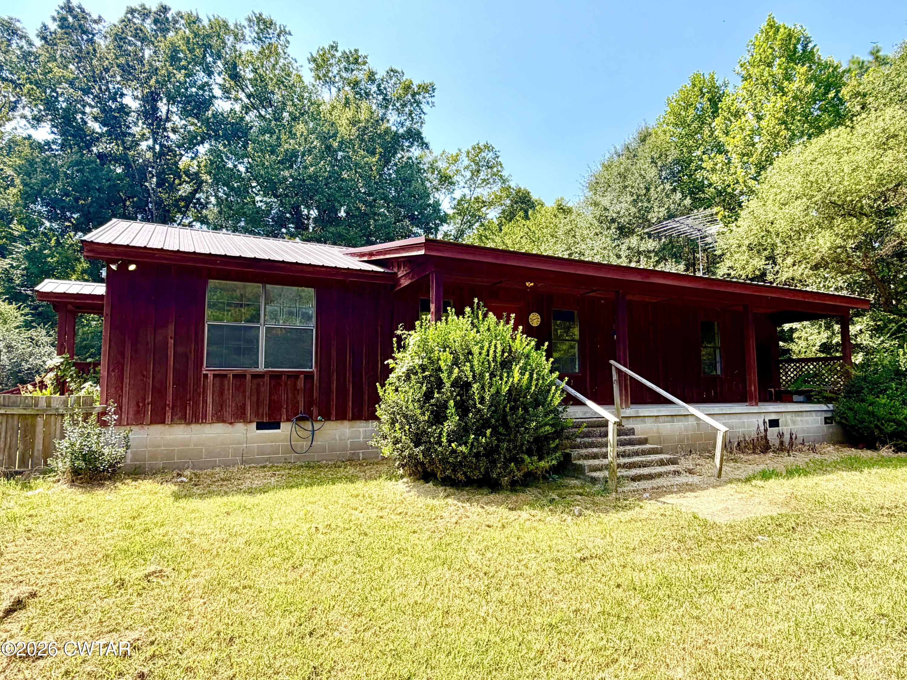 319 Ozier Road Pinson, TN 38366 - Photo 2 of 19 IMG_2675