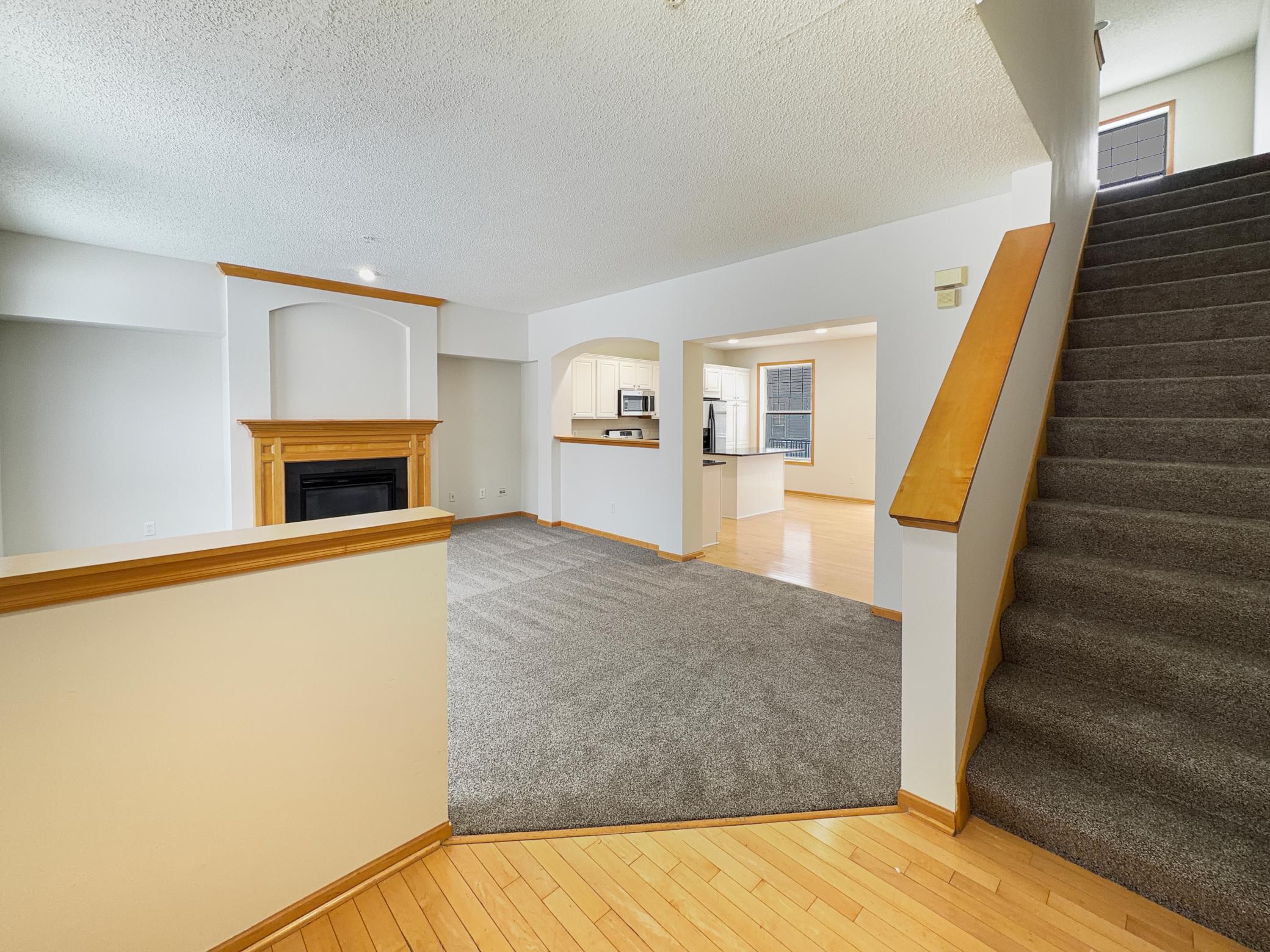 8322 Labont Way Eden Prairie, MN 55344 - Photo 6 of 20