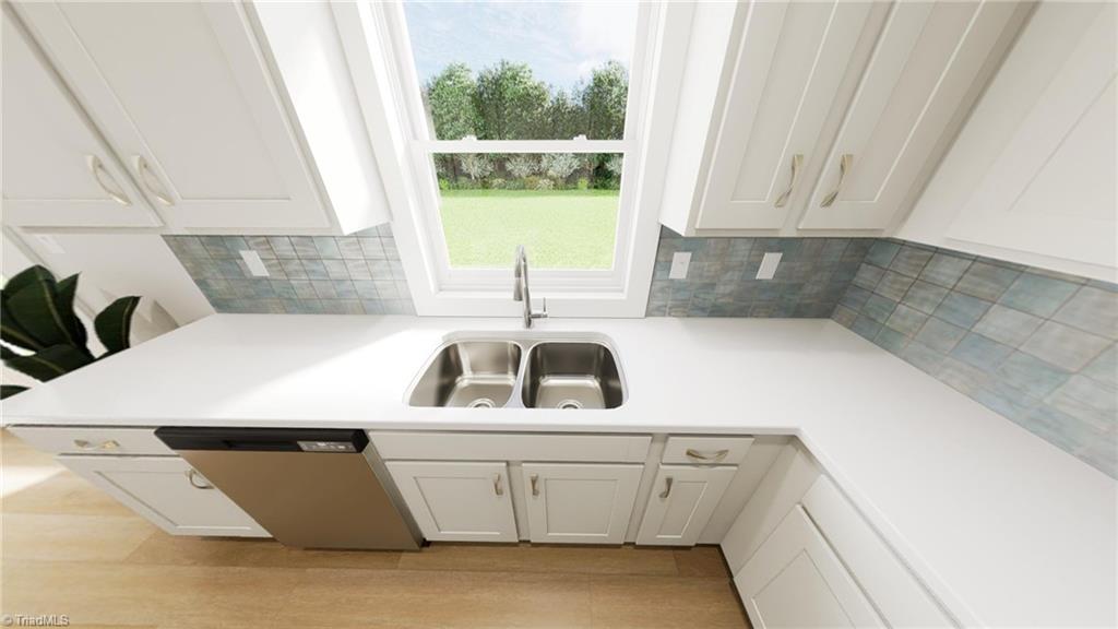 5456 Rock Valley Drive Trinity, NC 27370 - Photo 13 of 24 Kitchen