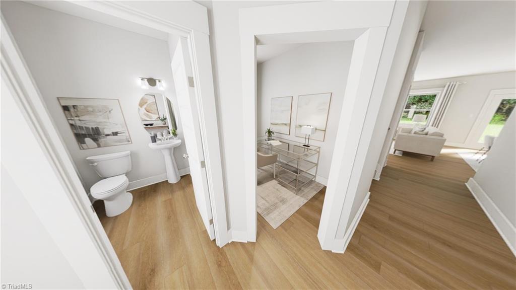 5456 Rock Valley Drive Trinity, NC 27370 - Photo 8 of 24 Foyer