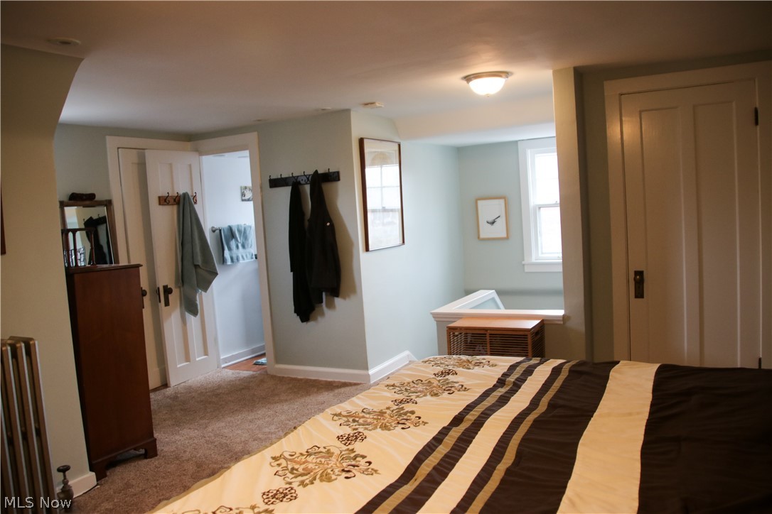 2920 Huntington Road Cleveland, OH 44120 - Photo 28 of 35 Master bedroom includes an en suite bathroom, reading nook and two walk in closets