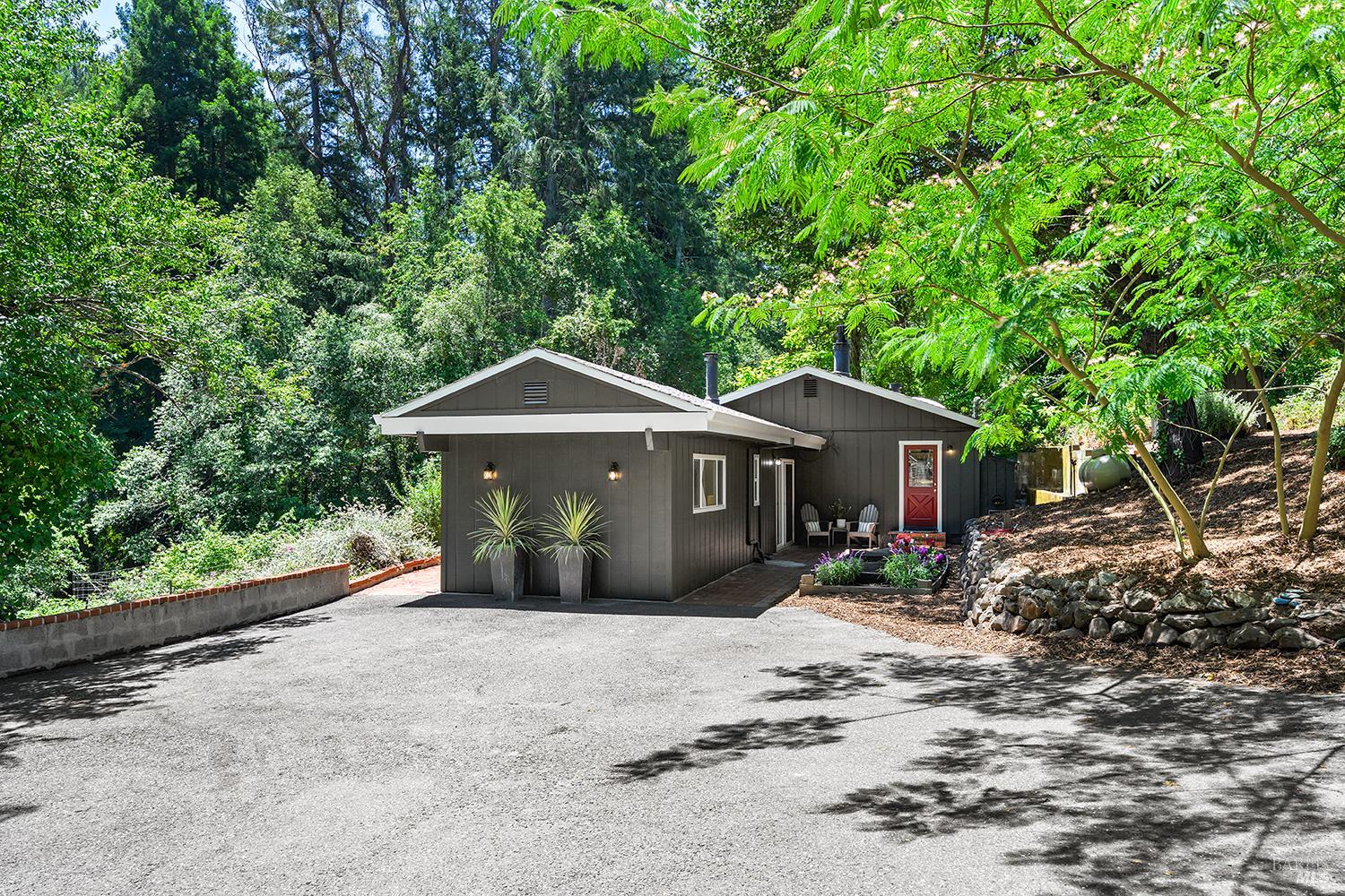 10215 Occidental Road Sebastopol, CA 95472 - Photo 14 of 50