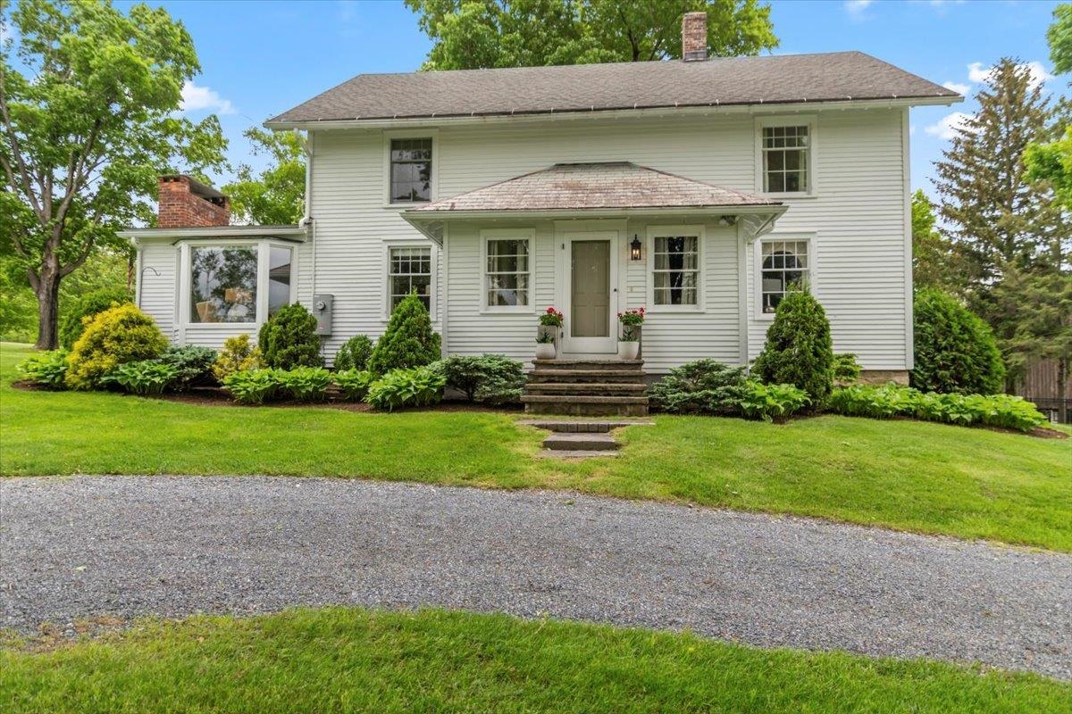 126 Fox Hill Road Bennington, VT 05201 - Photo 2 of 42
