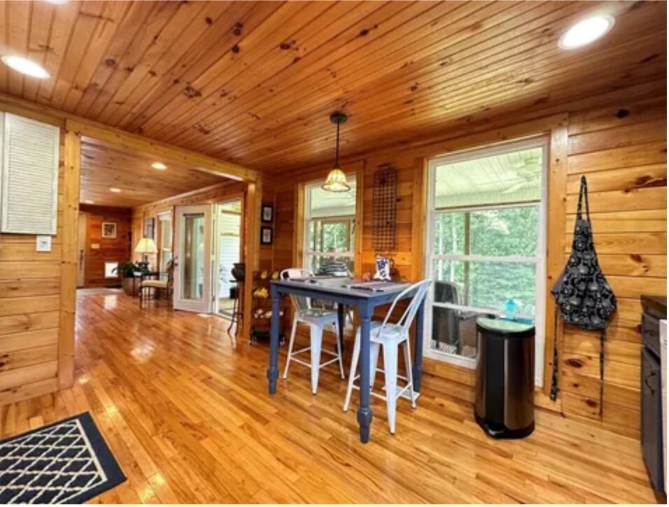 3101 True Road Hinton, WV 25951 - Photo 12 of 35 Gallery Image 12
