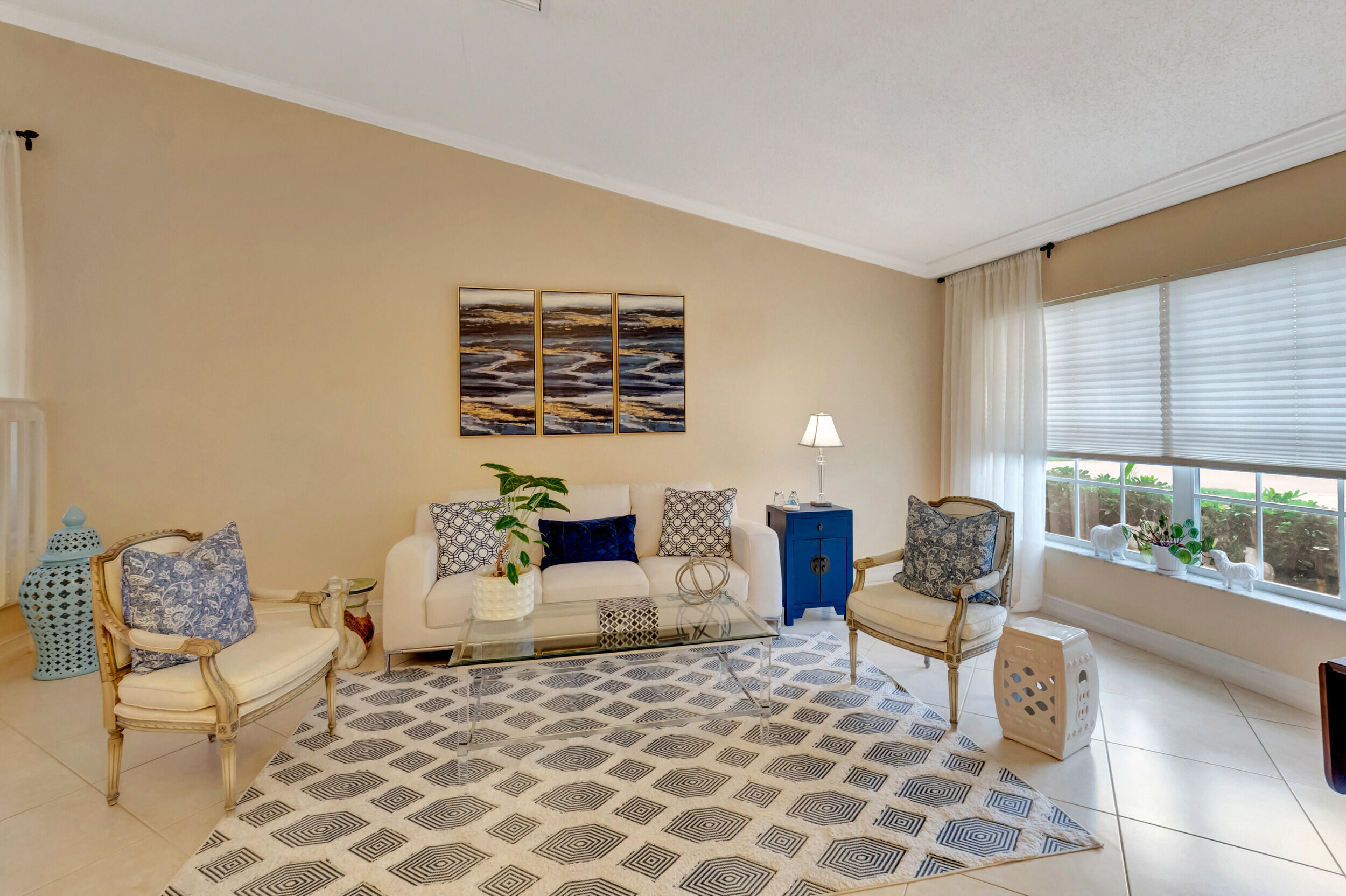 10759 Tea Olive Lane Boca Raton, FL 33498 - Photo 5 of 73 DSC_6639