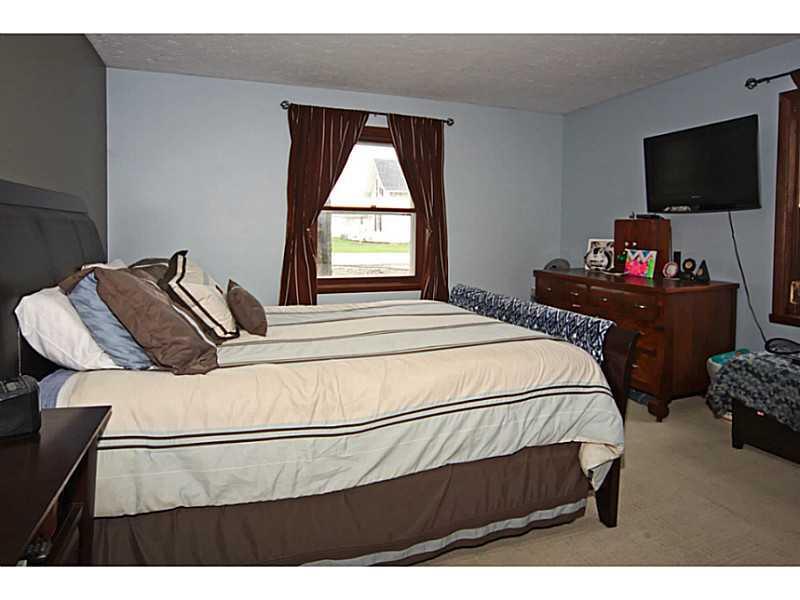 23270 Mule Barn Road Sheridan, IN 46069 - Photo 14 of 24 Gallery Image 14