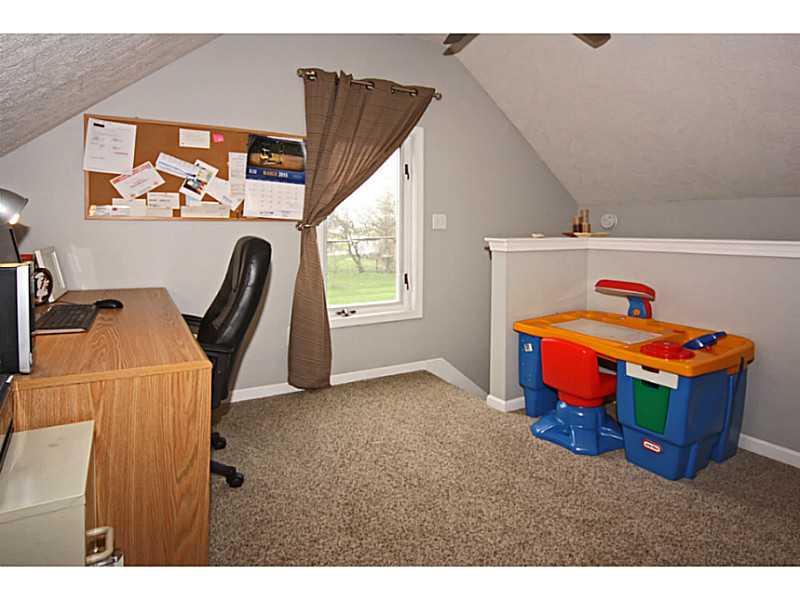 23270 Mule Barn Road Sheridan, IN 46069 - Photo 16 of 24 Gallery Image 16