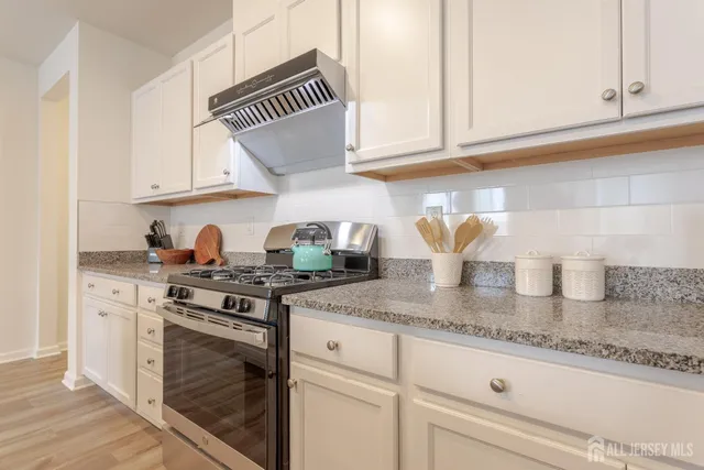 $659,900 | 227 Park Lane, Dunellen, NJ 08812