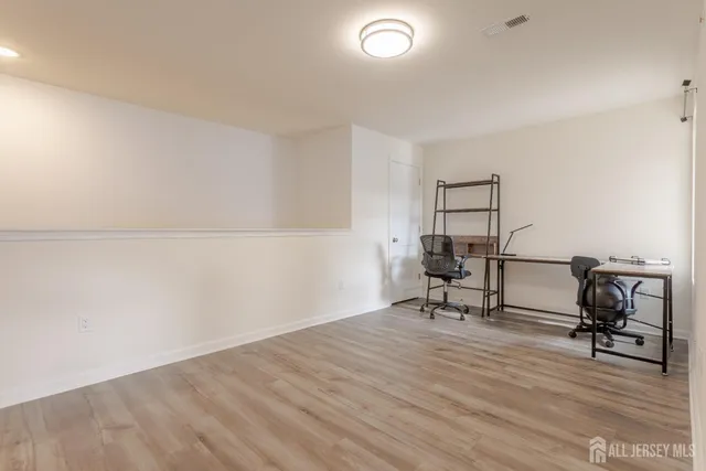 $659,900 | 227 Park Lane, Dunellen, NJ 08812