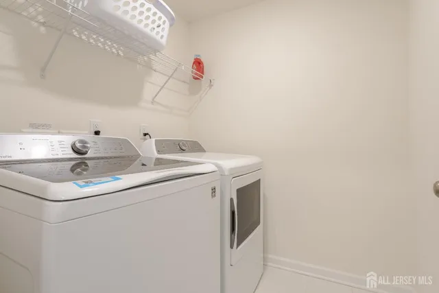 $659,900 | 227 Park Lane, Dunellen, NJ 08812