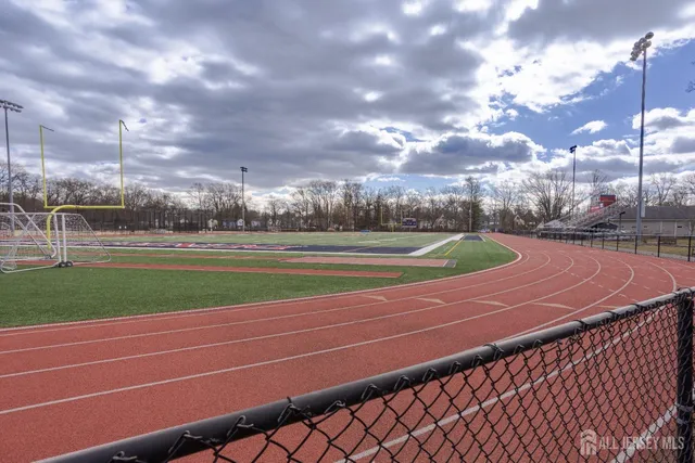 $659,900 | 227 Park Lane, Dunellen, NJ 08812