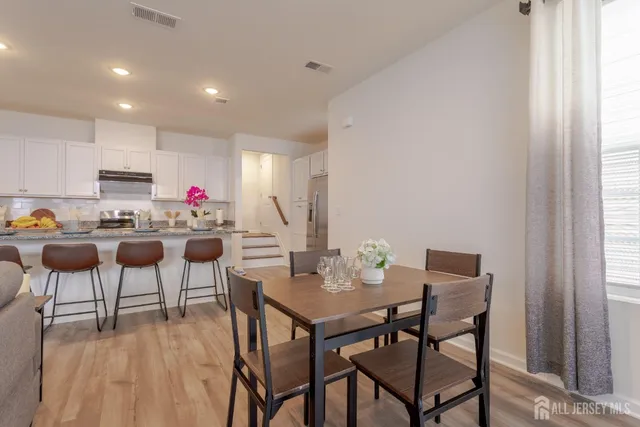 $659,900 | 227 Park Lane, Dunellen, NJ 08812